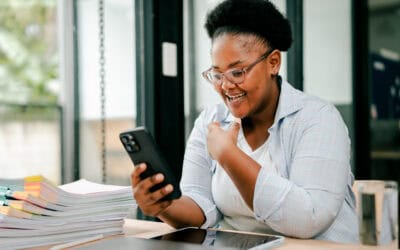 Your OE Emails Aren’t Reaching Half Your Staff. Here’s What Does.